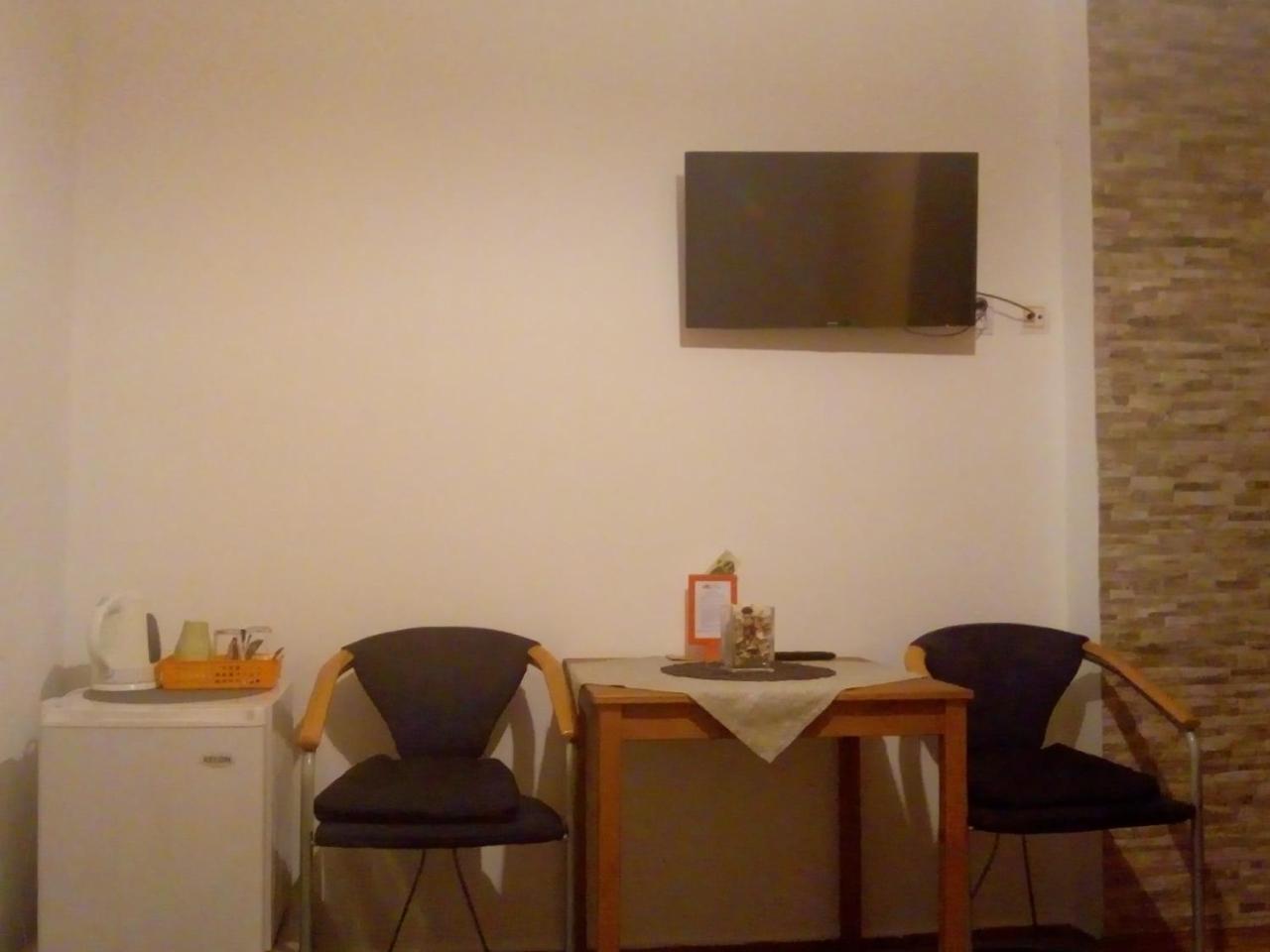 Penzion V Hajku Vřesina Exterior foto